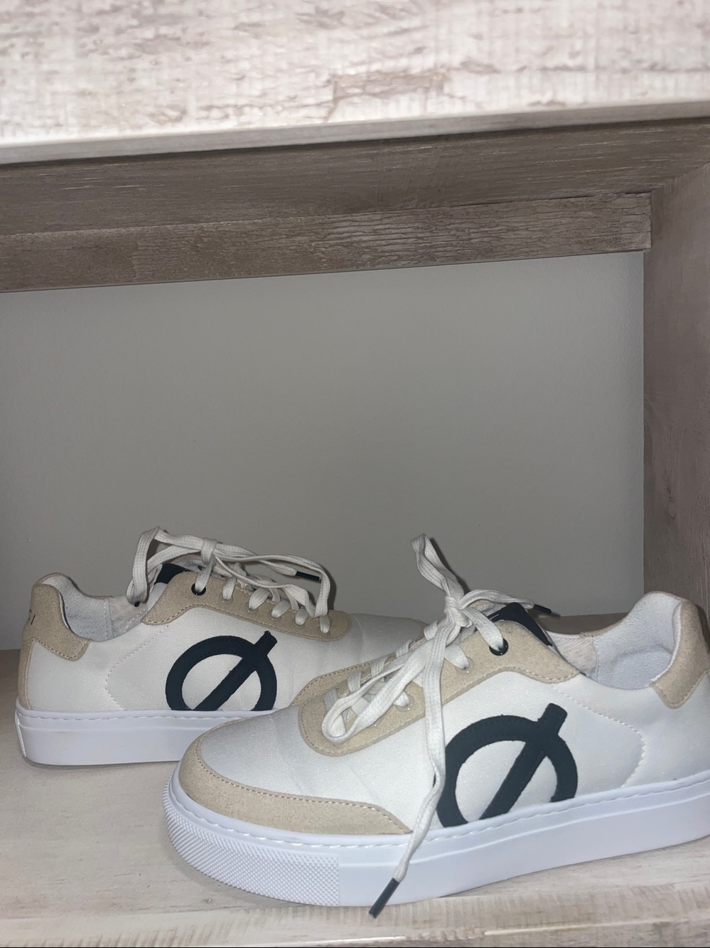 LOCI Natural Canvas Sneakers with Black Logo size EU 37
